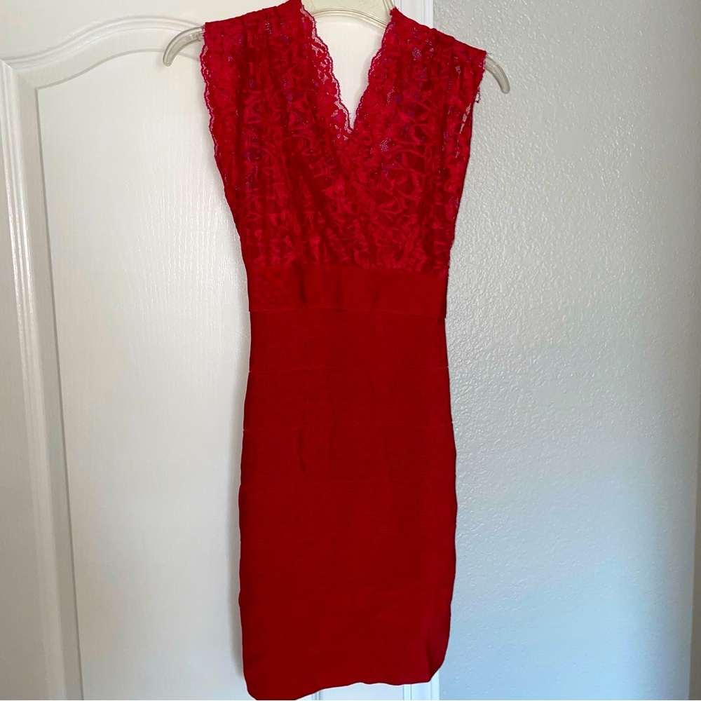 BEBE Red Laced Body Con Stretchy Dress Sleeveless Side Zipper With Cami Size Med